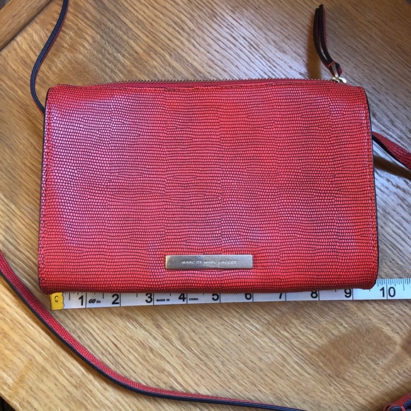 Marc Jacobs Orange Leather Textured Crossbody - Picture 5 of 7